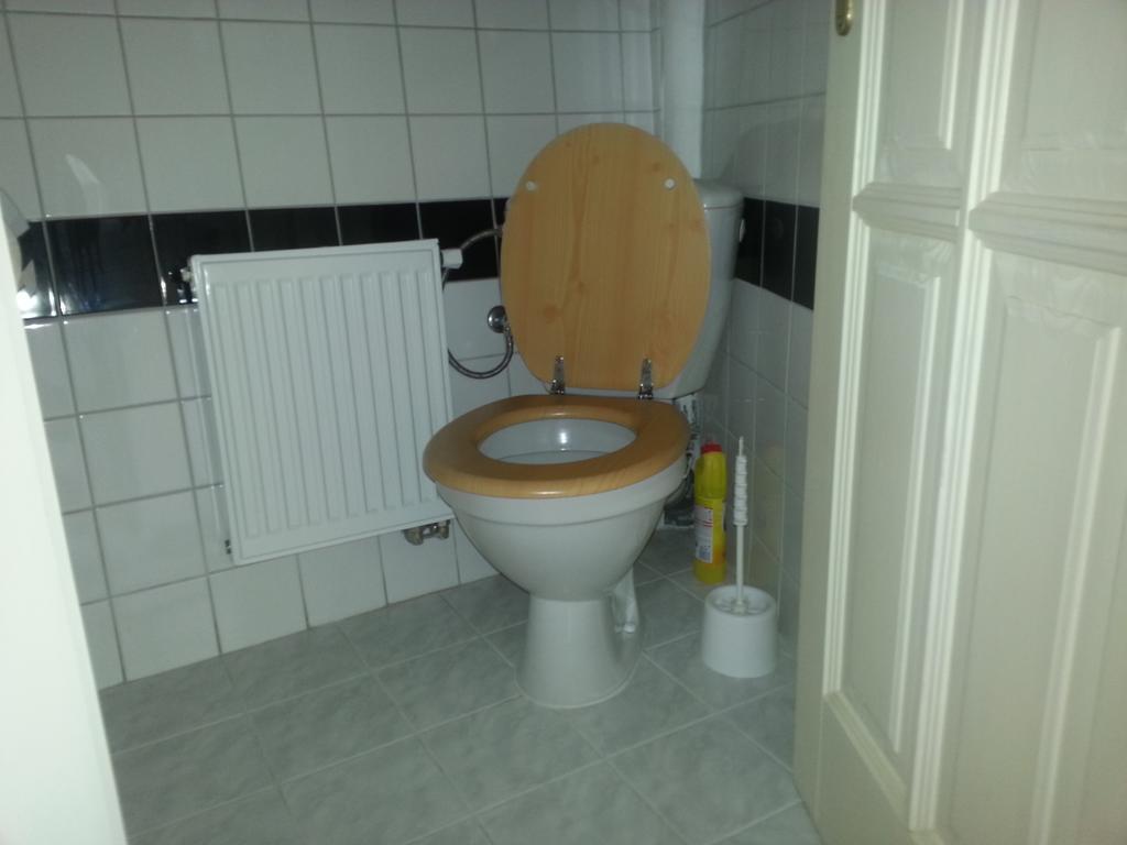 Penzion U Tomase Jindřichŭv Hradec Pokój zdjęcie
